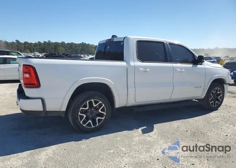 2025 Ram 1500 Laramie из США, поврежденный, VIN 1C6SRFJP5SN512332